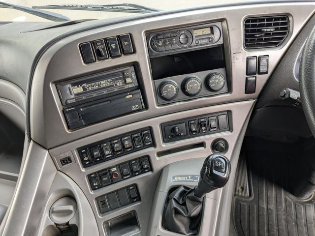 NISSAN DIESEL QUON 2017 Image 31