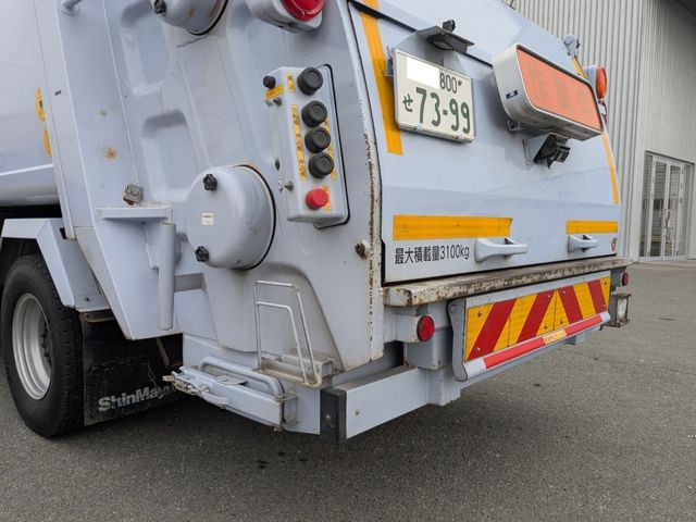 HINO DUTRO 2017 Image 31