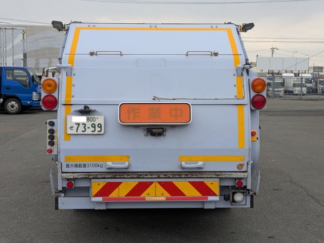 HINO DUTRO 2017 Image 31