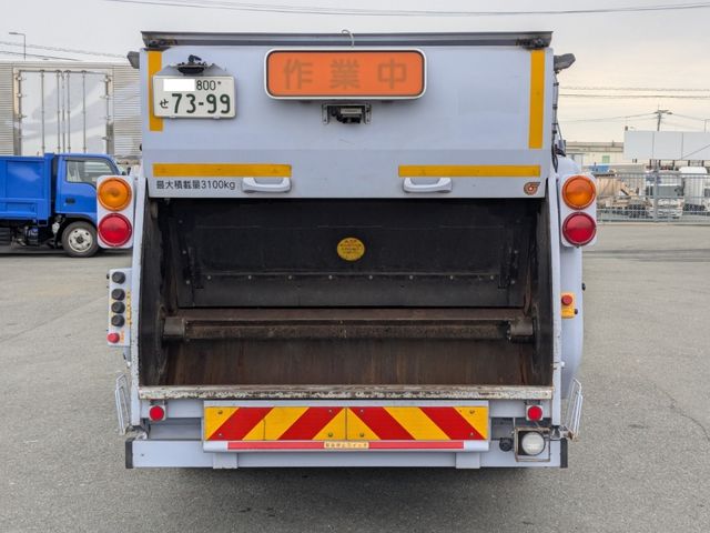 HINO DUTRO 2017 Image 31