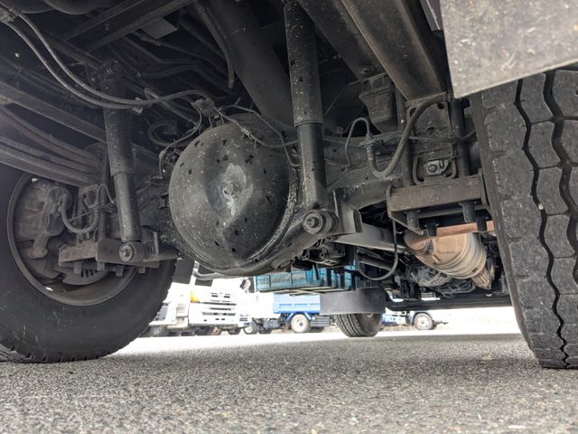 HINO DUTRO 2017 Image 31