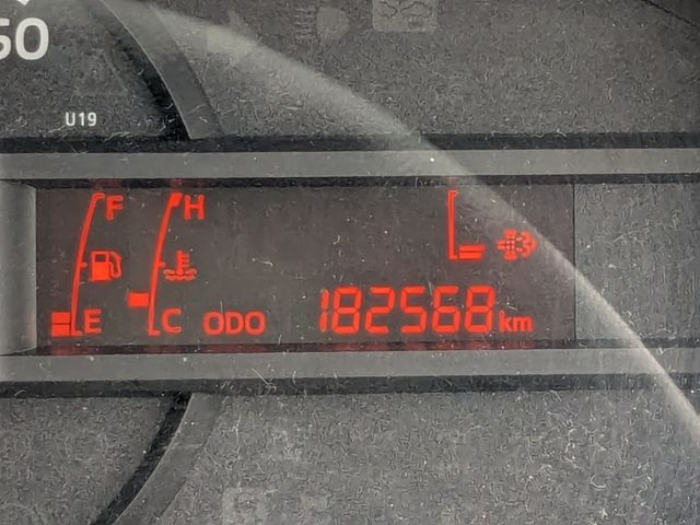 HINO DUTRO 2017 Image 31