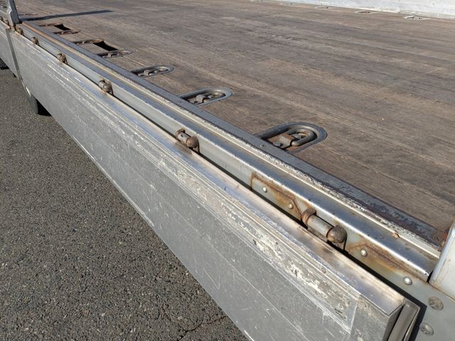 ISUZU FORWARD 2016 Image 31