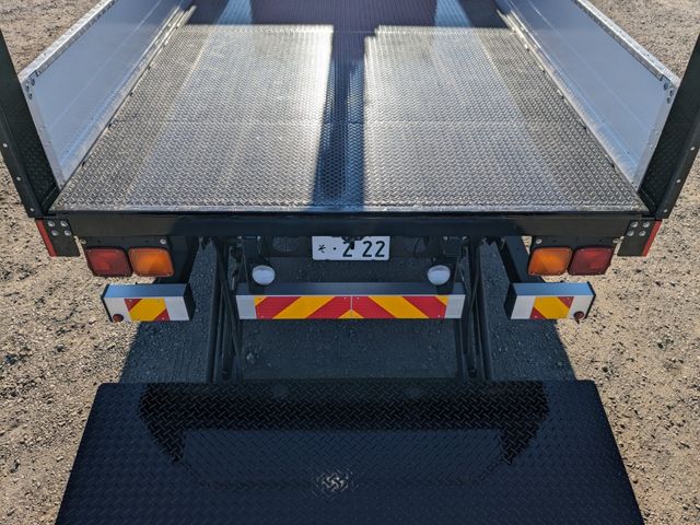 MITSUBISHI FUSOU FIGHTER 2025 Image 31