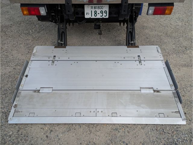 HINO DUTRO 2023 Image 31