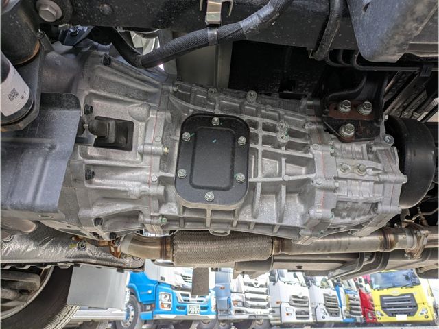 HINO DUTRO 2023 Image 31