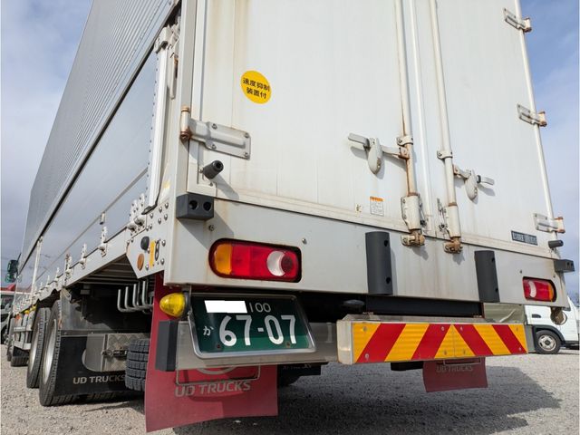 NISSAN DIESEL QUON 2020 Image 31