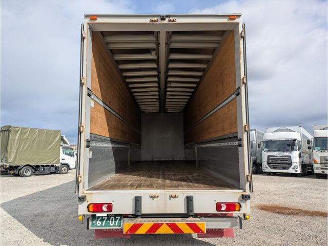 NISSAN DIESEL QUON 2020 Image 31