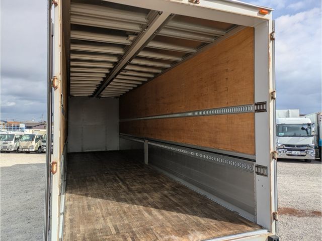 NISSAN DIESEL QUON 2020 Image 31