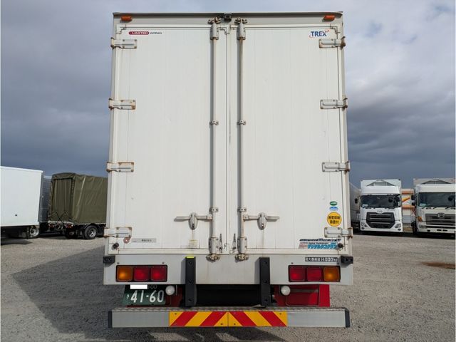 MITSUBISHI FUSOU SUPER GREAT 2017 Image 31