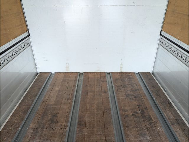 MITSUBISHI FUSOU SUPER GREAT 2017 Image 31