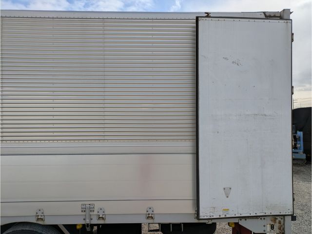 MITSUBISHI FUSOU SUPER GREAT 2017 Image 31