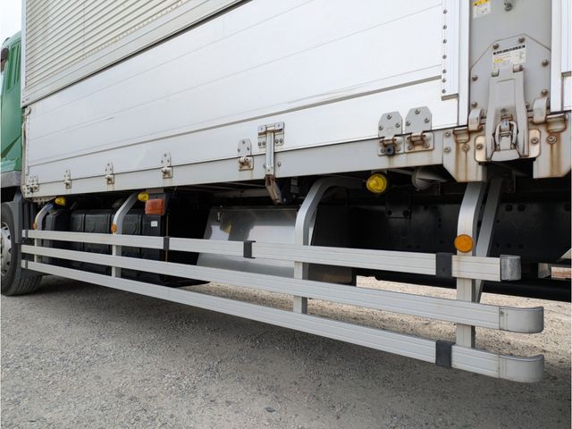 MITSUBISHI FUSOU SUPER GREAT 2017 Image 31