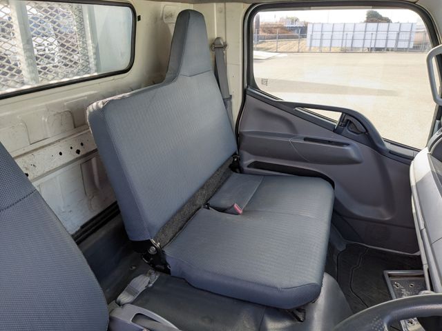 MITSUBISHI CANTER 2014 Image 31