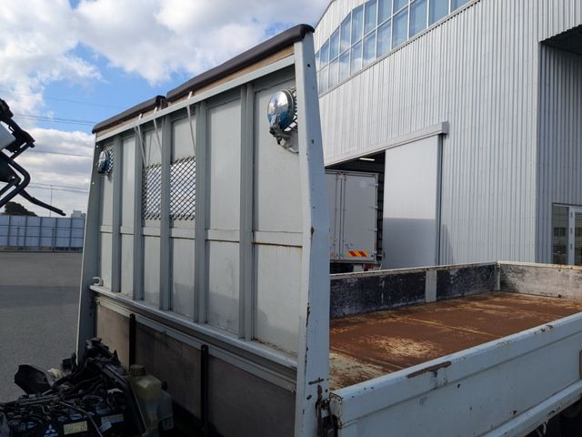 MITSUBISHI CANTER 2014 Image 31