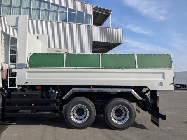 MITSUBISHI FUSOU SUPER GREAT 2025 Image 31