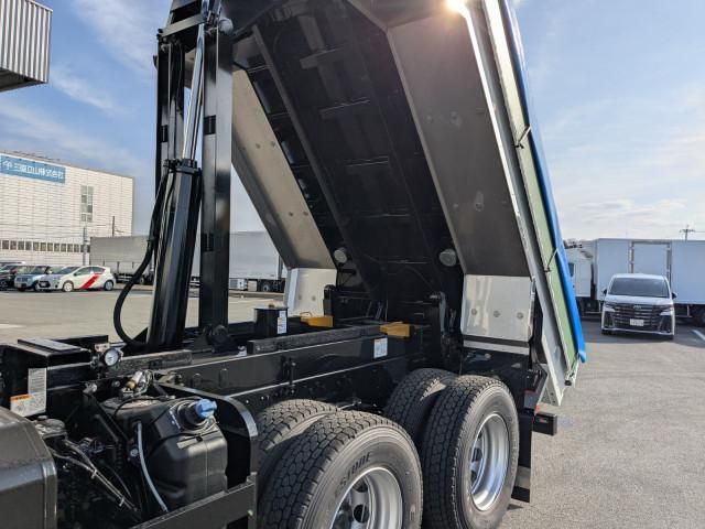 MITSUBISHI FUSOU SUPER GREAT 2025 Image 31