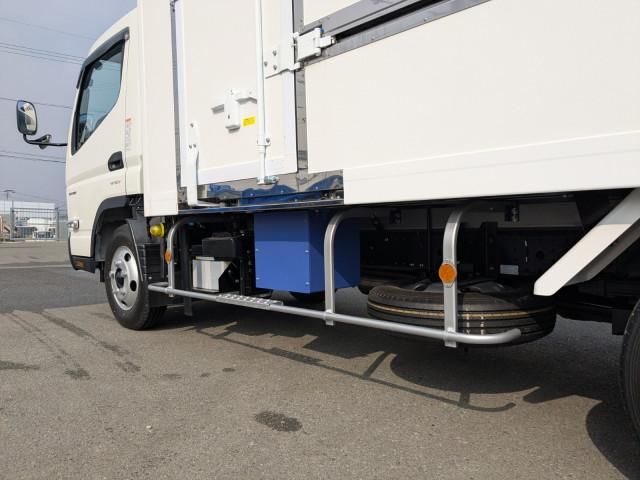 MITSUBISHI CANTER 2025 Image 31