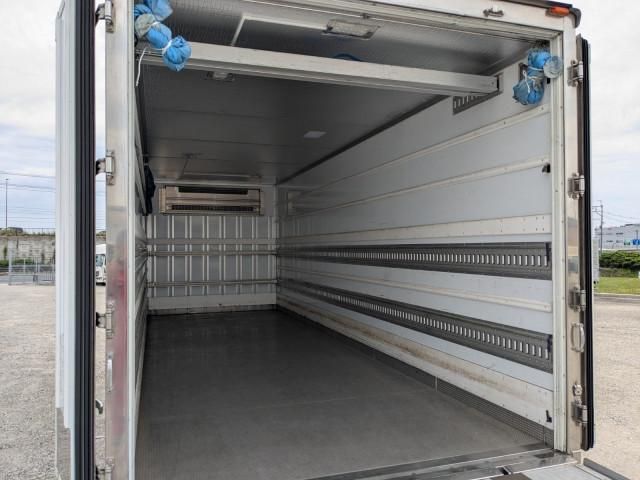 ISUZU FORWARD 2018 Image 31