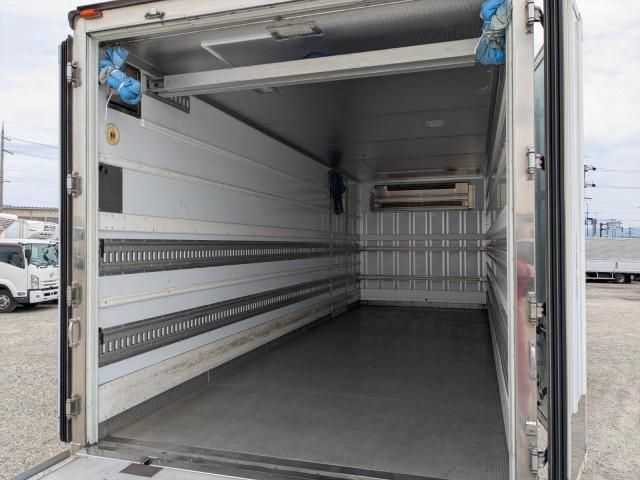 ISUZU FORWARD 2018 Image 31