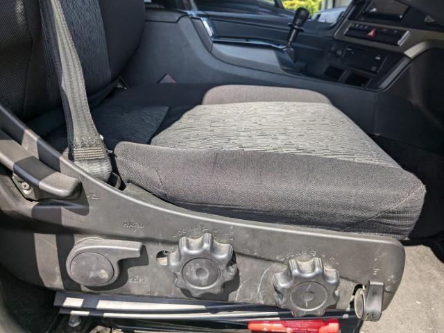 MITSUBISHI FUSOU SUPER GREAT 2018 Image 31