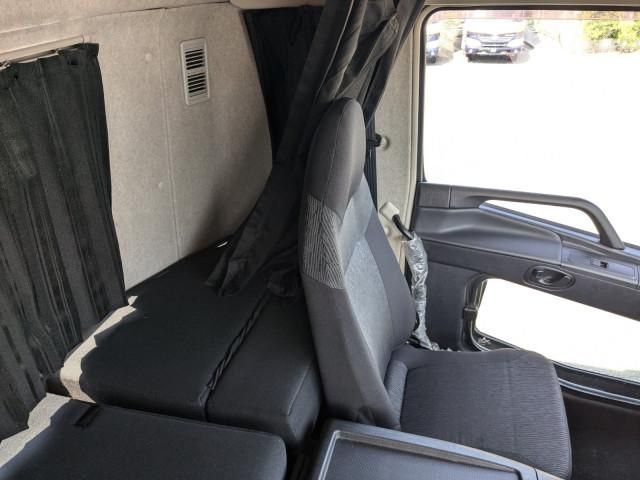 MITSUBISHI FUSOU SUPER GREAT 2018 Image 31