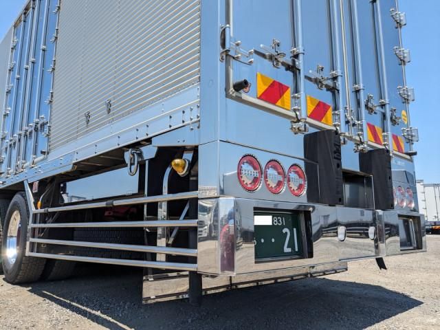 ISUZU GIGA 2018 Image 31