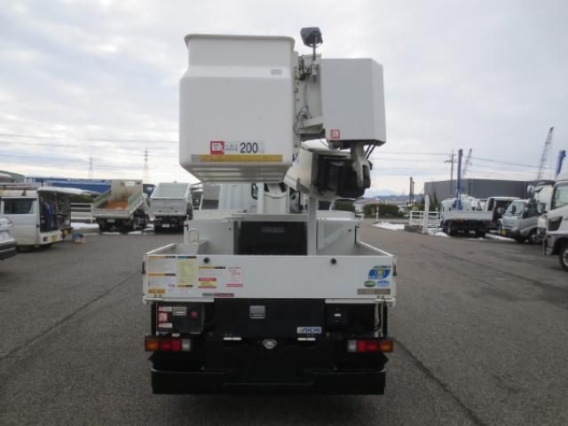 MITSUBISHI FUSOU FIGHTER 2024 Image 31