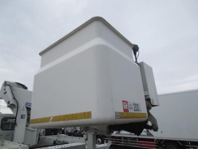 MITSUBISHI FUSOU FIGHTER 2024 Image 31