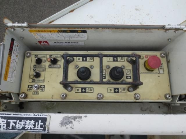 MITSUBISHI FUSOU FIGHTER 2024 Image 31