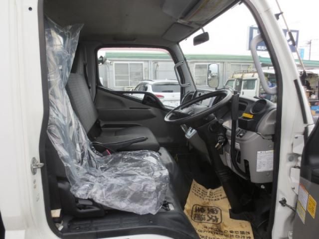 MITSUBISHI FUSOU FIGHTER 2024 Image 31