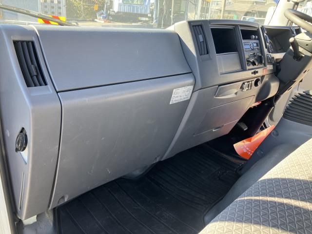 ISUZU ELF 2017 Image 31