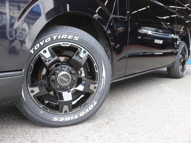 TOYOTA HIACE VAN 2WD 2022 Image 31