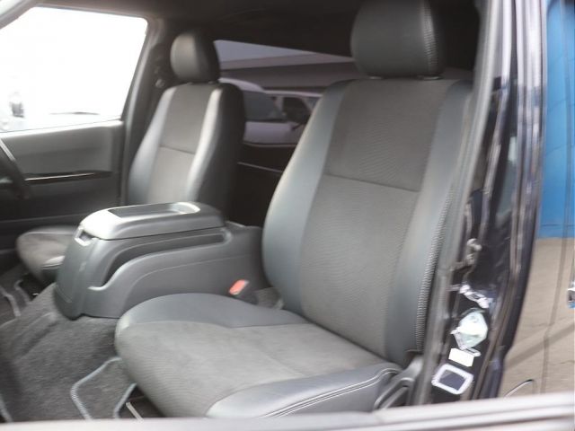 TOYOTA HIACE VAN 2WD 2022 Image 31