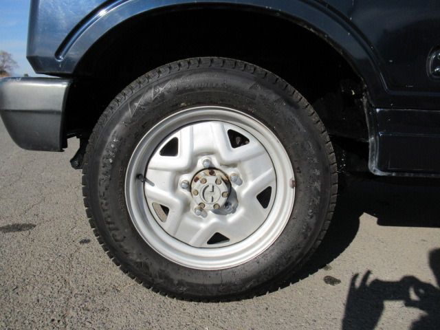 SUZUKI JIMNY VAN 4WD 1992 Image 31