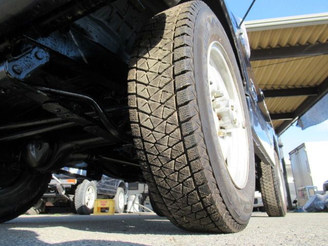 SUZUKI JIMNY VAN 4WD 1992 Image 31