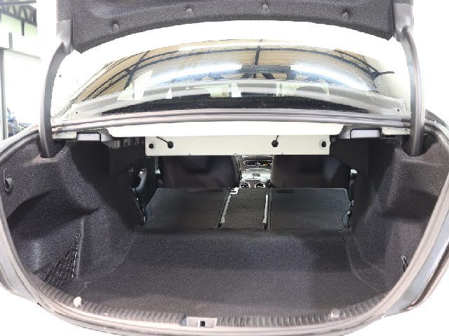 MERCEDES BENZ C CLAS 2016 Image 31