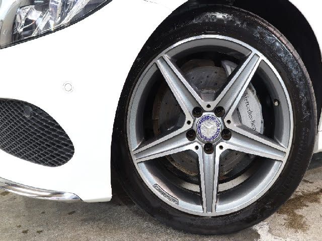 MERCEDES BENZ C CLAS 2016 Image 31