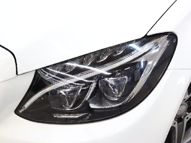 MERCEDES BENZ C CLAS 2016 Image 31