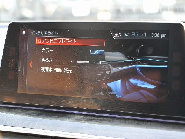 BMW 5SERIES SEDAN 2018 Image 31