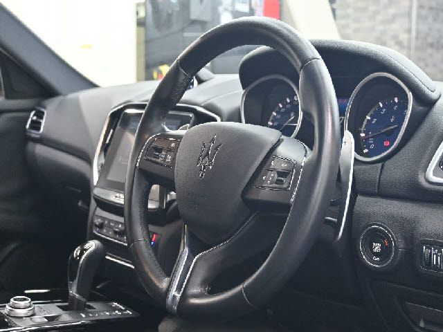 MASERATI GHIBLI SEDA 2017 Image 31