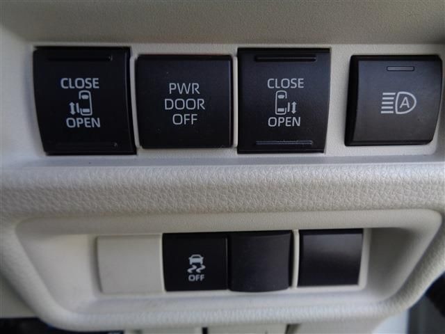 TOYOTA SIENTA HYBRID 2023 Image 31