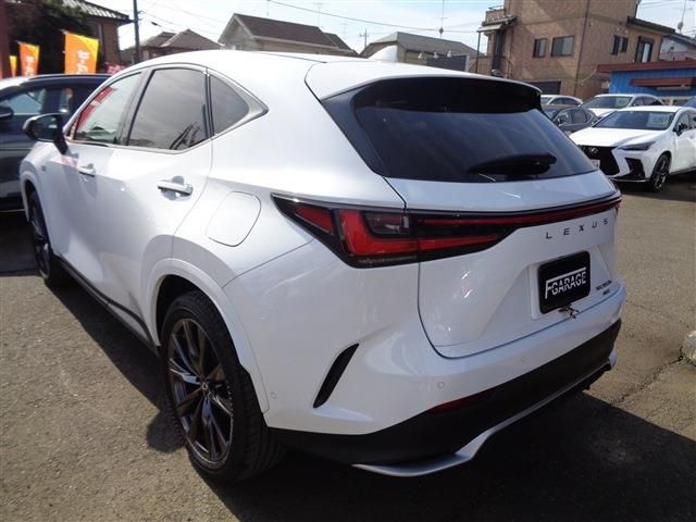 TOYOTA LEXUS NX350H AWD 2023 Image 31