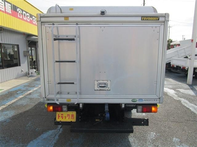 TOYOTA TOYOACE 2013 Image 31