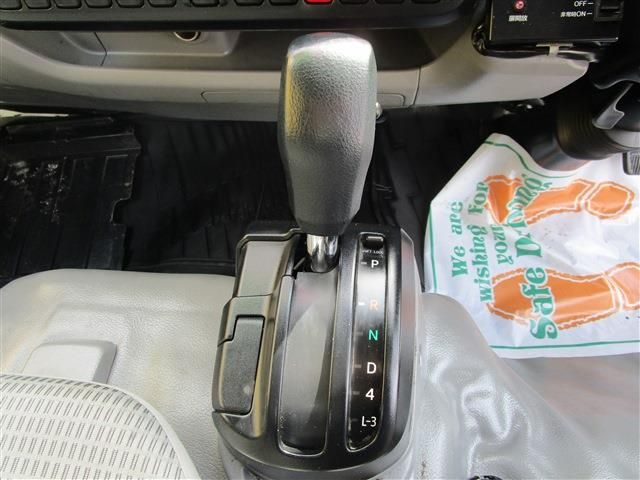 TOYOTA TOYOACE 2013 Image 31