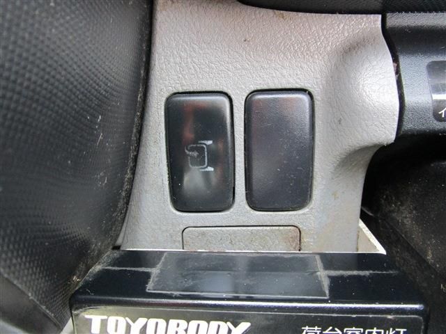 TOYOTA TOYOACE 2013 Image 31