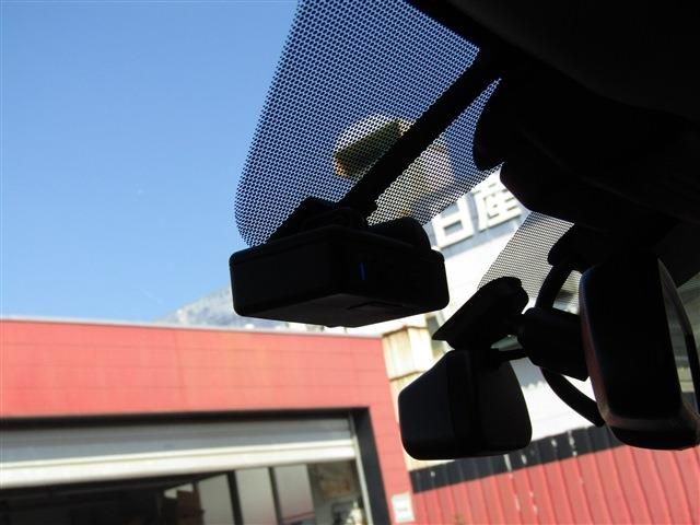 NISSAN SKYLINE HYBRID 2018 Image 31