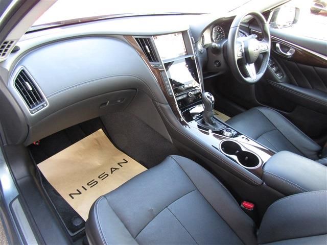 NISSAN SKYLINE HYBRID 2018 Image 31