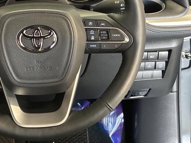 TOYOTA VOXY HYBRID 2024 Image 31