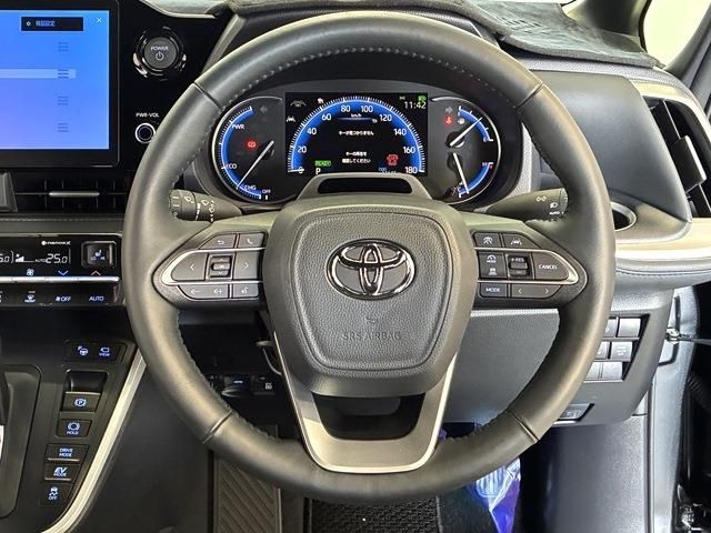 TOYOTA VOXY HYBRID 2024 Image 31